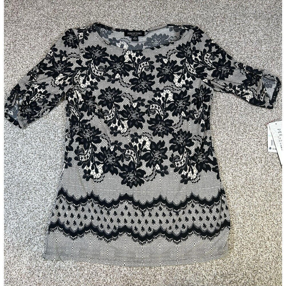 NWT Perceptions New York Blouse Sz 8 Ruffles Chantilly‎ Lace Pattern Black/white